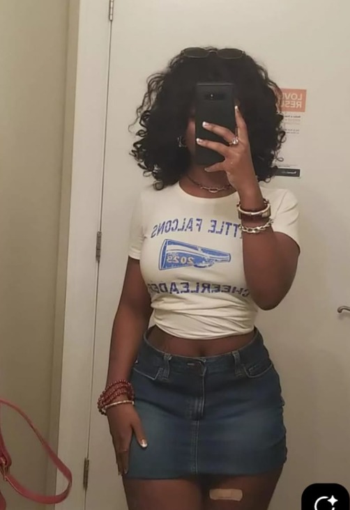 Effie new here
